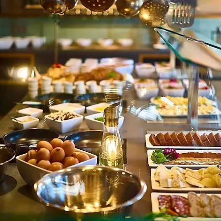 Bio-hotel Waldfrieden Hotel 4*